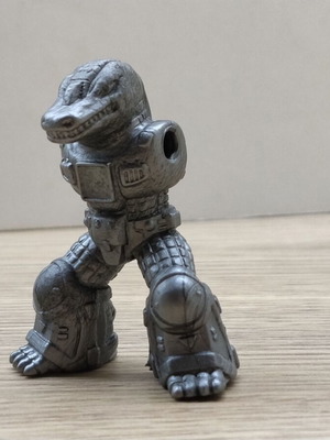 Τερατομάχος Αλιγάτορας Battle Beasts μεταχειρισμένη φιγούρα, ασημένιο χρώμα, χωρίς χέρια