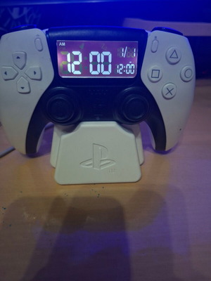 Paladone PlayStation PS5 DualSense Controller Table Clock used