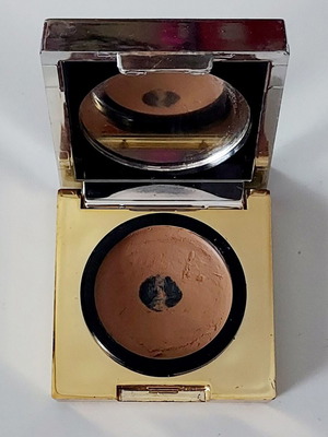 Elizabeth Arden concealer used, maximum coverage