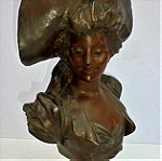  Άγαλμα κοπέλας μεταλλικό, γαλλικό, ενός αιώνα περίπου.
