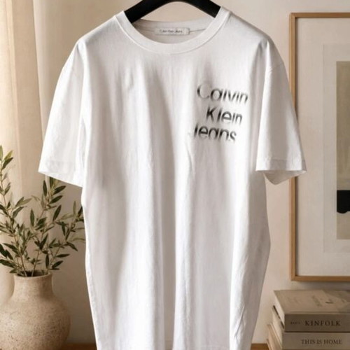 Calvin Klein Jeans white T-shirt L, oversized fit