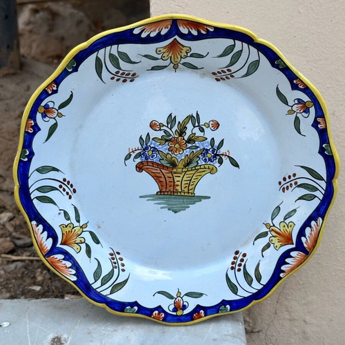 Handmade faïence decorative plate used, Décor Roueni design