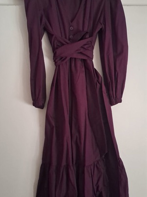Chaton dress like new, medium size, purple