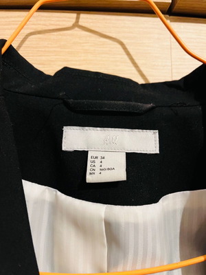 Μαύρο σακάκι H&M μεταχειρισμένο, μέγεθος XS