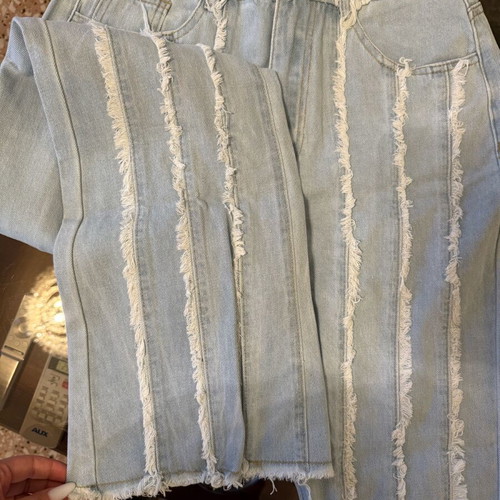 Jeans pants new, size small