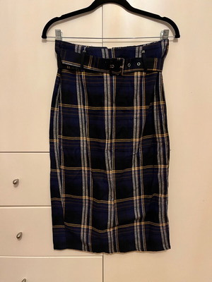 Plaid midi pencil skirt used, blue with yellow and white stripes
