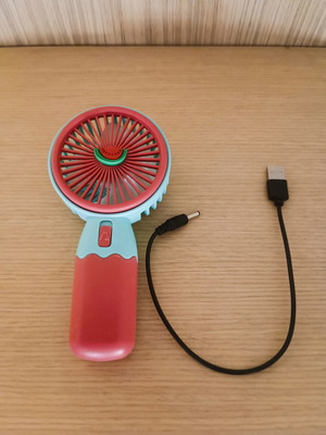 Portable rechargeable fan, like new, 16cm