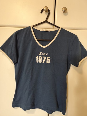 T-shirt μέγεθος S σαν καινούργιο