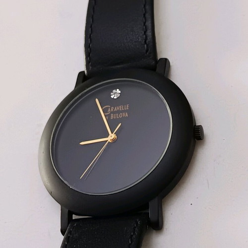 Caravelle by BULOVA quartz watch like new