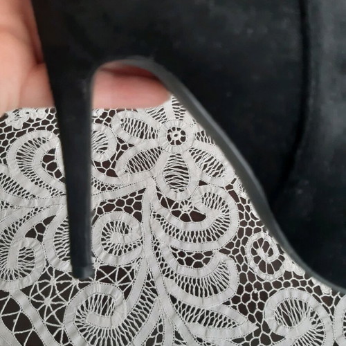 Franchesca Moretti suede black boots size 39 like new with rhinestones