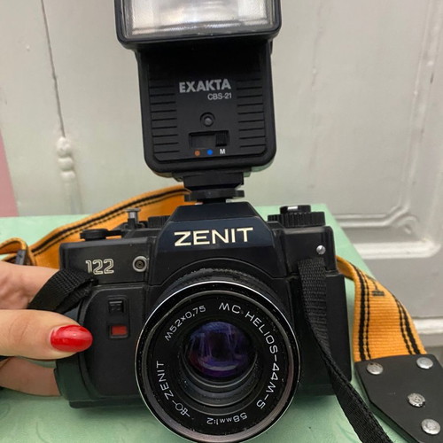 Vintage Zenit camera used with external flash