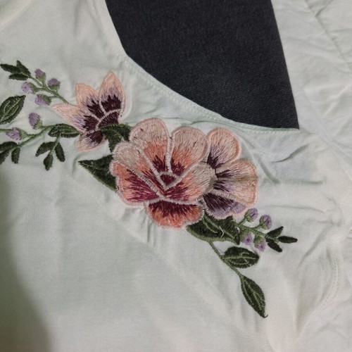 White sleeveless tops American Eagle and Sfera like new with embroidered details and cut outs