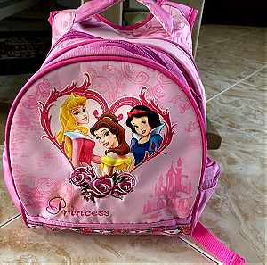 Σχολική τσάντα νηπιαγωγείου