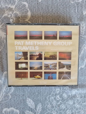 Pat Metheny Group Travels CD like new, jazz fusion live album