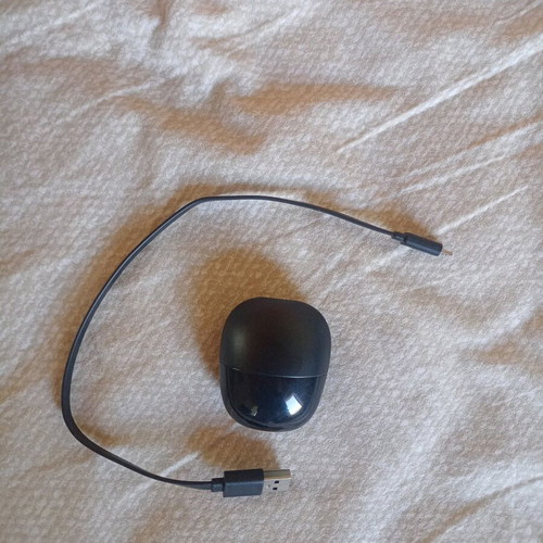 Wireless earbuds like new, excellent sound