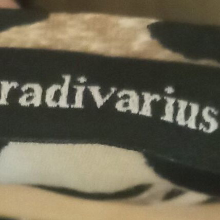 Stradivarius blouse like new, white and brown, size XL