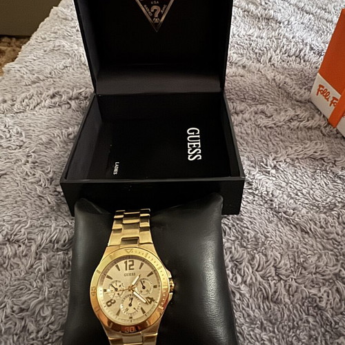 Guess gold-plated stainless steel women's watch