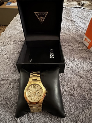 Guess gold-plated stainless steel women's watch