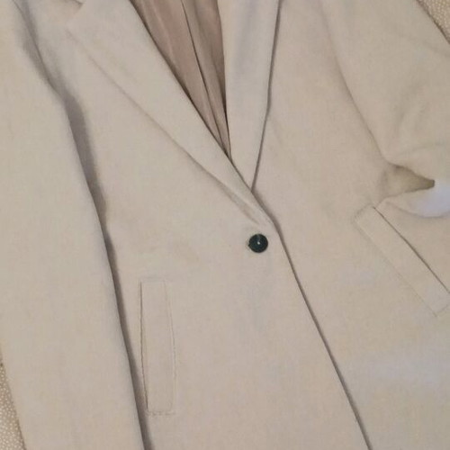 Coat like new, lightly worn, powder color, size L