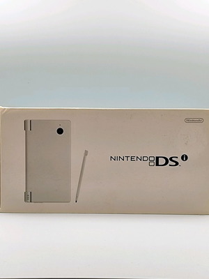 Nintendo DSi White Edition σαν καινούργιο, πλήρης στο κουτί