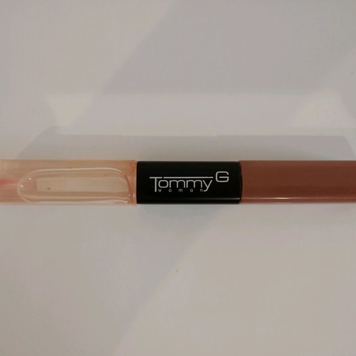 Lip Gloss Erre Due and Tommy G used
