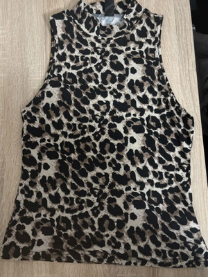 Leopard print shirt Shein like new, size M 38 10, brown