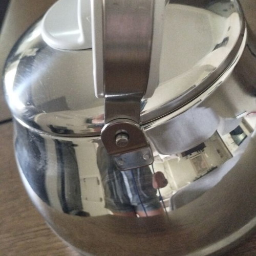 Fissler Carina kettle like new