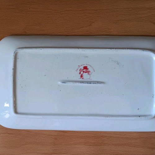 Ceramic Christmas Platter with Spatula like new