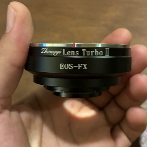 Zhongyi Lens Turbo II Speedbooster EOS to FX like new