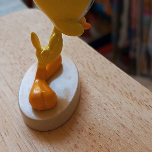 Tweety figure by Deagostini like new