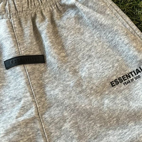 Essentials Grey Shorts like new, kids size 160cm