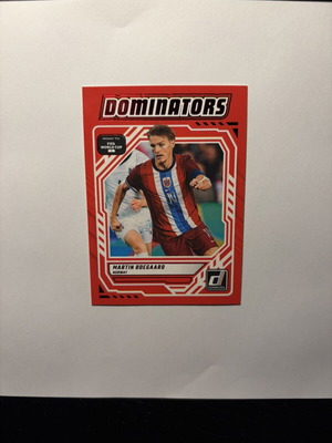 Κάρτα Martin Ødegaard Dominators κόκκινη βασική 2025-26 Panini Donruss Road to FIFA WC καινούργιο