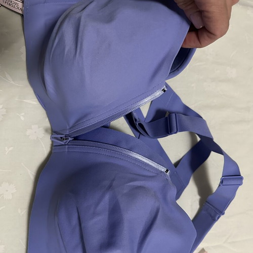 Victoria's Secret bra new 40D purple