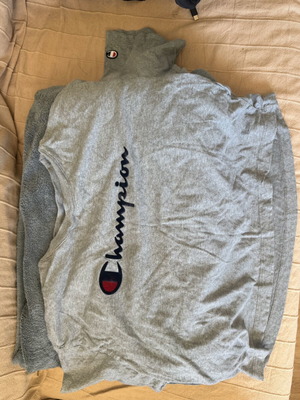 Champion athletic crop top shirt, grey, size S