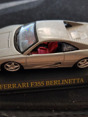 Μοντέλα αυτοκινήτων Ferrari κλίμακα 1/43 καινούργια, σετ 44 μινιατούρες