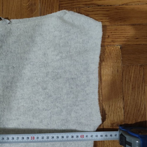 Pennyblack light gray wool sweater size L like new