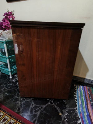 Singer sewing machine used, fully functional
