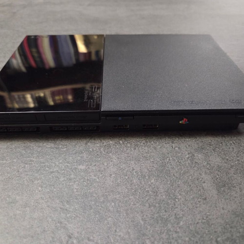 Sony PlayStation 2 SCPH-90004 Slim console used with Dualshock and memory card