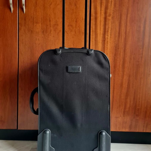 Pierre Cardin medium suitcase 24×43×66 cm with 2 wheels, black