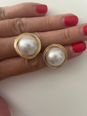 Earrings new, white