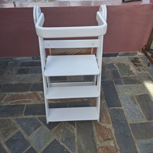 Montessori Learning Tower foldable with chalkboard like new