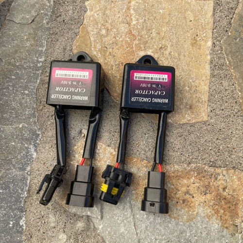 Bi-xenon car headlights like new with 2 warning cancelers