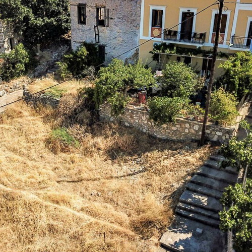 Land plot in Lieni, Symi, buildable, 200 m² with sea view