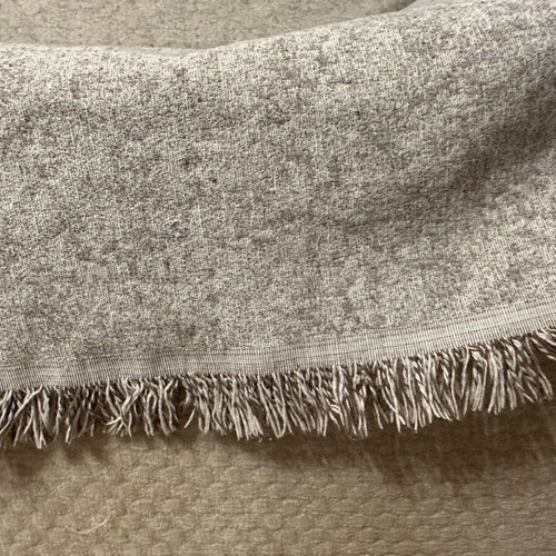 Rythmos sofa throws 2 pieces used 180x280