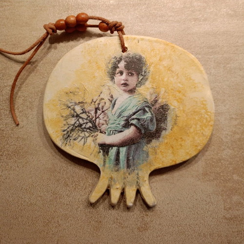 Clay pomegranate and frame like new