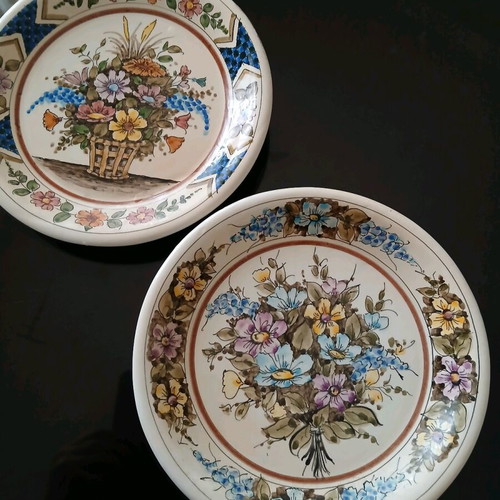 Ceramic handmade wall plates like new, set of 2, 20 cm diameter