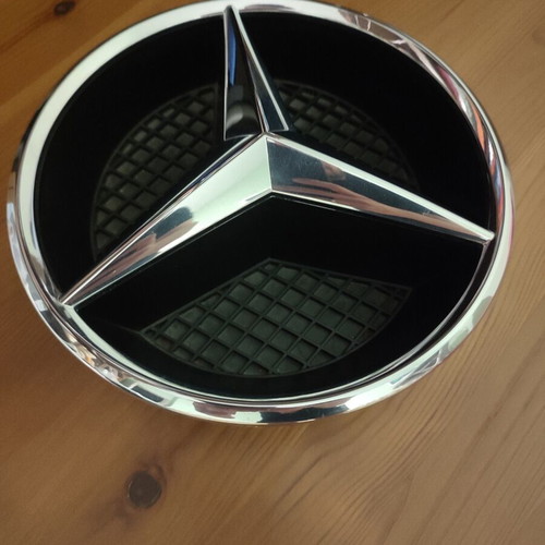 Mercedes star emblem with base for GLC and GLE like new