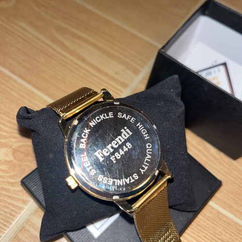 Ferendi women's watch new gold color
