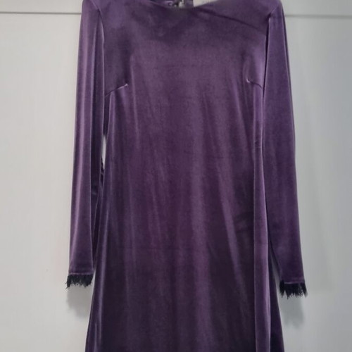 Vicolo short velvet dress size Medium with glitter and lace details