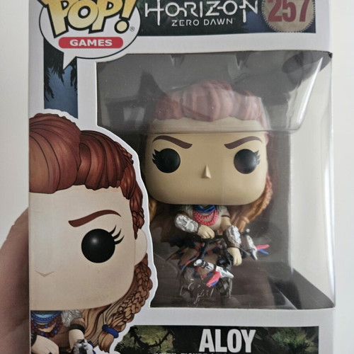 Aloy #257 Funko Pop used with box damage